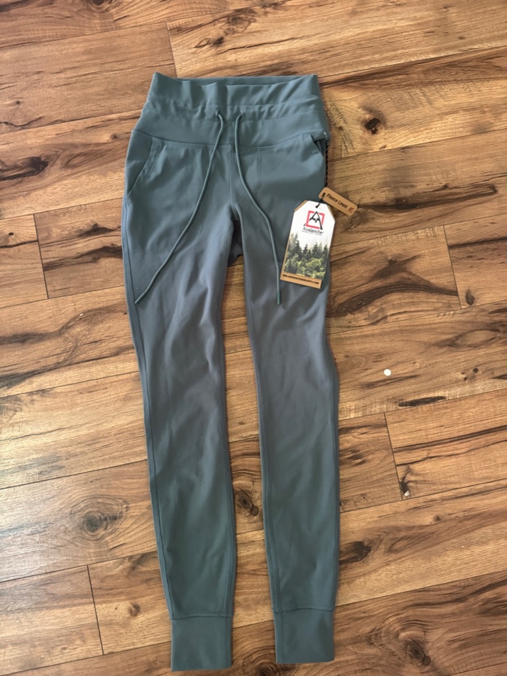 NWT! Avalanche Fleece lined Active Leggings extra small